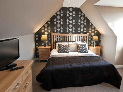 New 3* Ellon
