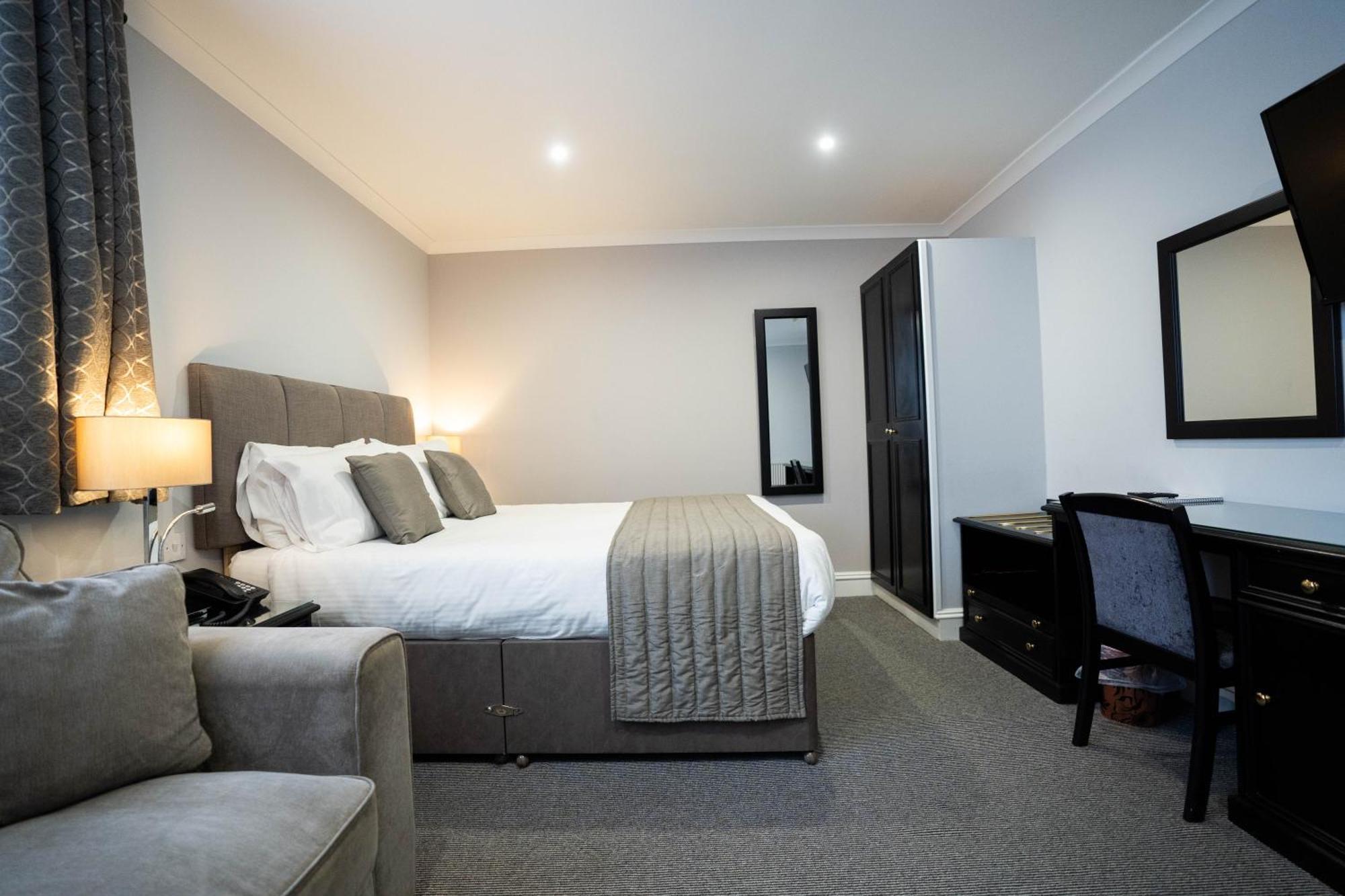New Hotel