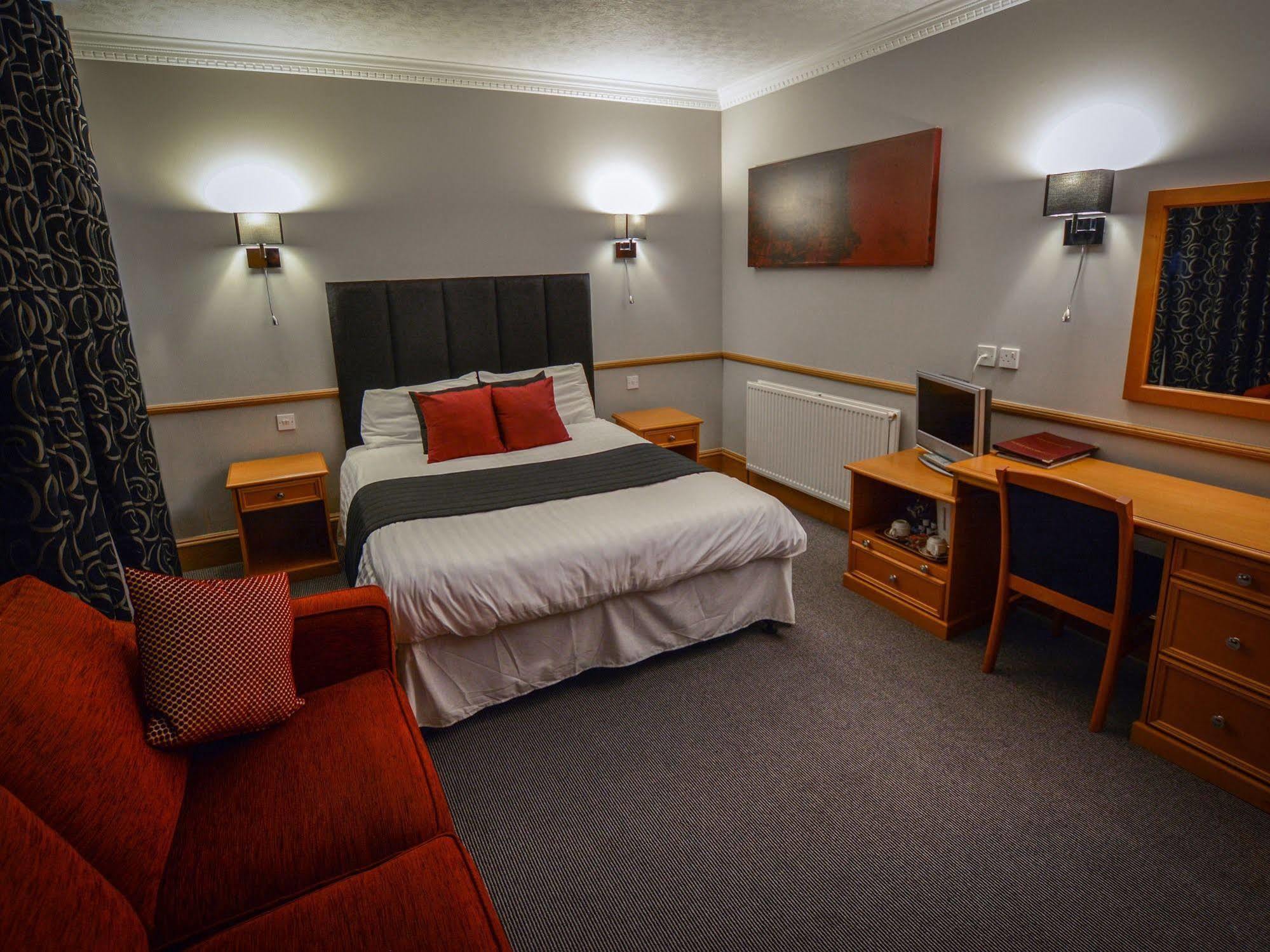 New Hotel